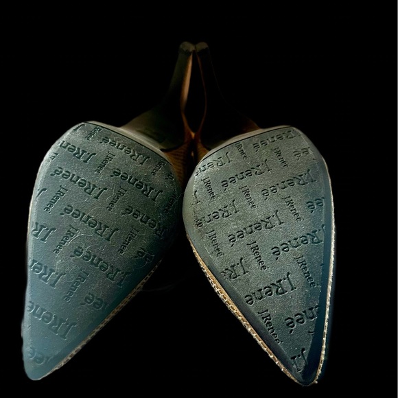 J. RENEE TAN SNAKE SKIN HEELS SIZE 8.5 M - Picture 5 of 6